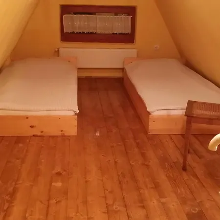 Mountain Family House Vikendica *