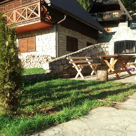 Mountain Family House *